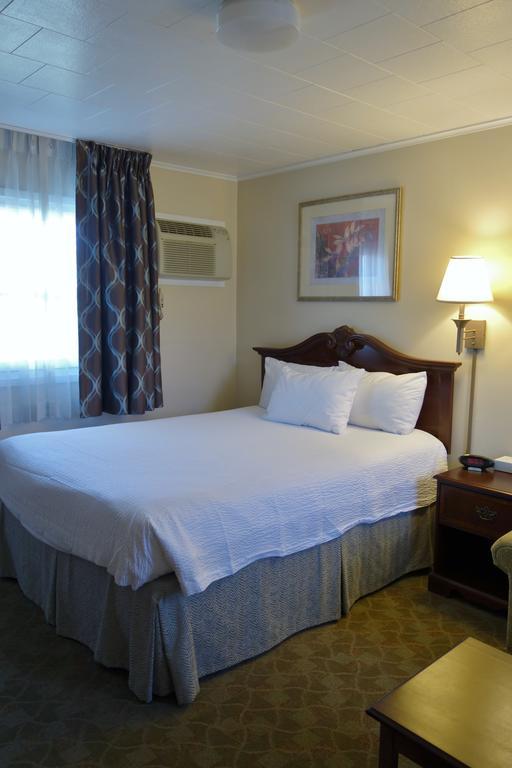 Monument Mountain Motel Great Barrington Δωμάτιο φωτογραφία