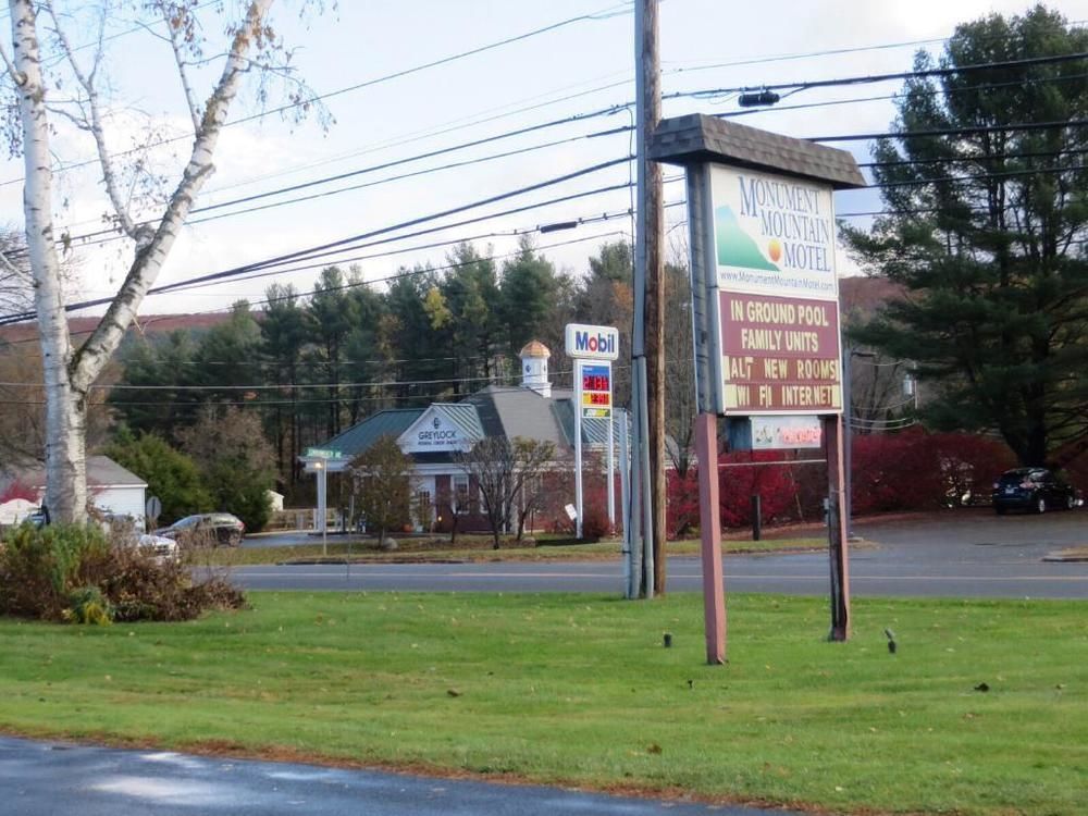 Monument Mountain Motel Great Barrington Εξωτερικό φωτογραφία